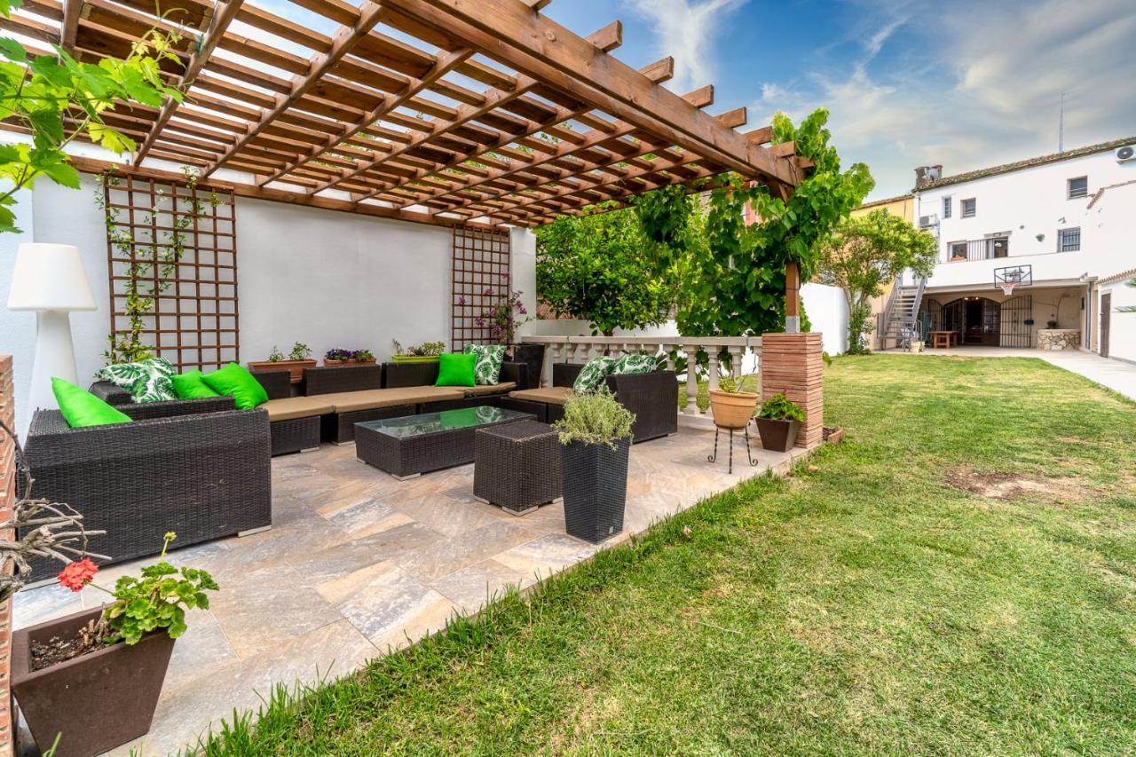 Newly Renovated Large Villa With Garden Кастельон-де-Ампуриас Экстерьер фото